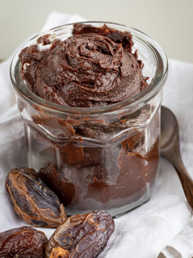 Recette de Pâte à Tartiner : Chocolat & Dattes - Les Chocomaniaks